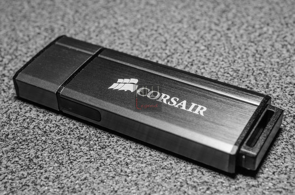 Corsair_Voyager_GS_-_16