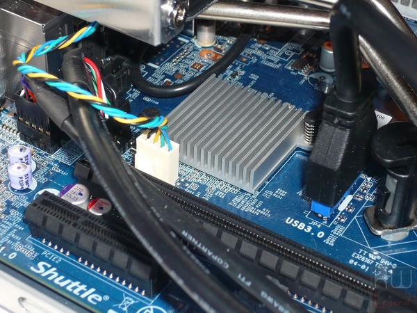 055-shuttle-sh87r6-foto-minipc-dissi-pch