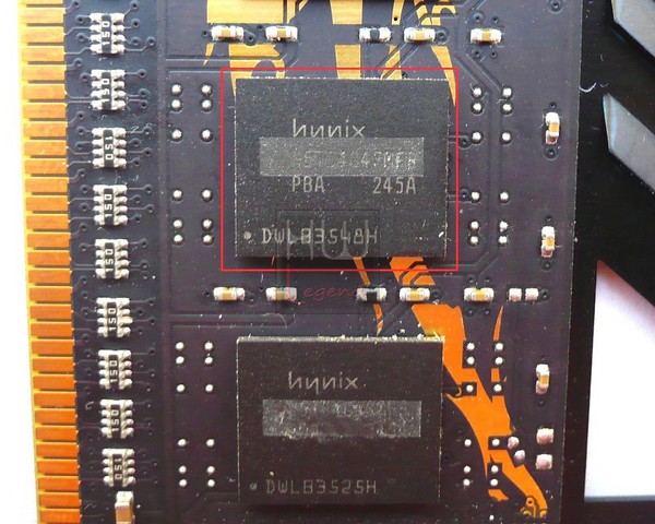 062a-comparativa-ddr3-2400-8gb-geil-foto-modulo-smontato-chip