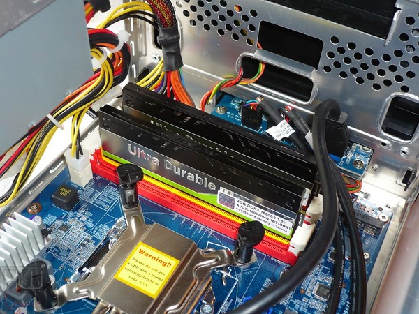 089-shuttle-sh87r6-foto-minipc-installazione-componenti-ram-ddr3