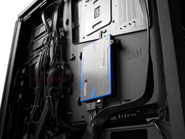 nzxt_source_530_-_Parte_interna_posteriore_2