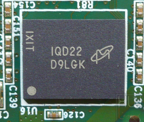 035-ocz-vertex-460-foto-chip-ddr3-cache