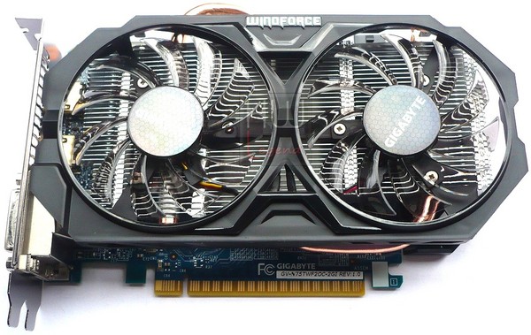 022-gigabyte-gtx-750ti-foto-scheda-fronte-varie