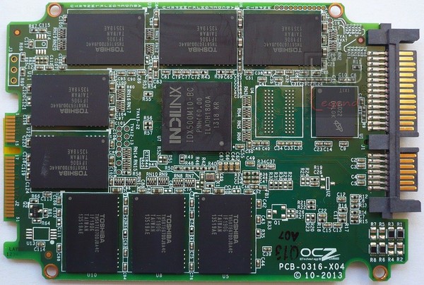 031-ocz-vertex-460-foto-ssd-pcb