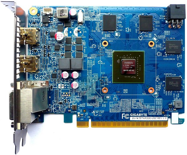 039-gigabyte-gtx-750ti-foto-scheda-smontata