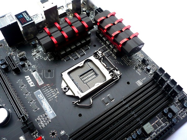044-msi-z97-gaming7-foto-scheda-zona-socket