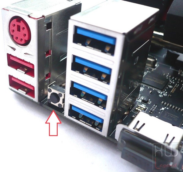 050-msi-z97-gaming7-foto-scheda-pulsante-clear-cmos