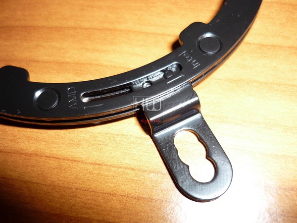 Staffa_di_ritenzione