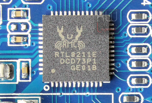 synology_ds414j_nas_pcb_lan_01
