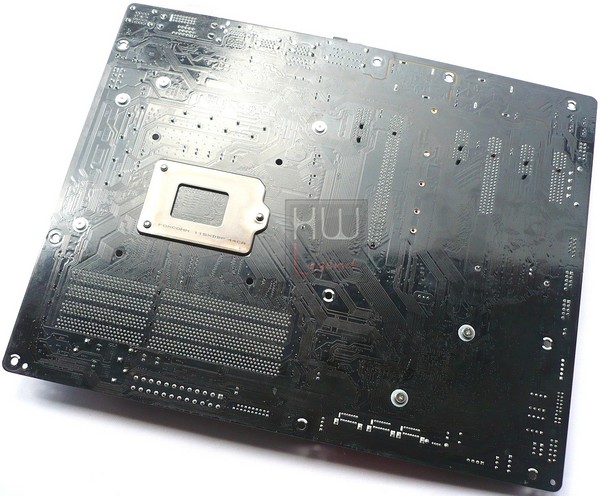 134-asrock-z97x-fatal1ty-killer-foto-scheda-retro