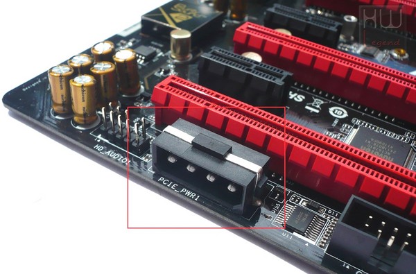 140-asrock-z97x-fatal1ty-killer-foto-scheda-connettore-molex-pcie-supplementare