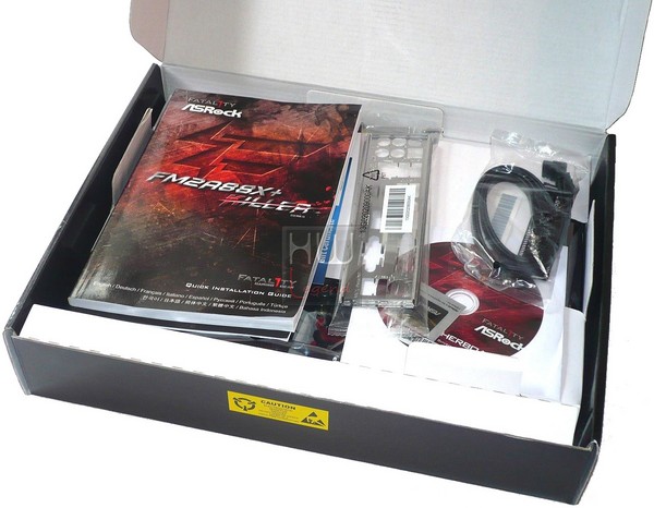 010-asrock-fatal1ty-fm2a88x-killer-confezione-interno