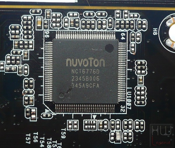 032-asrock-fatal1ty-fm2a88x-killer-foto-scheda-chip-monitoring