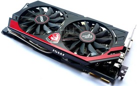 049-amd-r9-280-msi-r9-280-foto-scheda-fronte-varie
