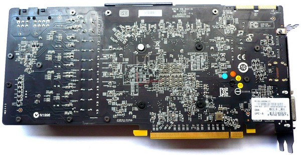 052-amd-r9-280-msi-r9-280-foto-scheda-retro