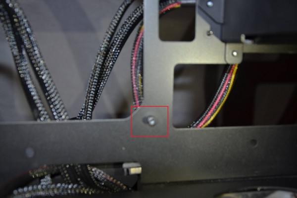 In_Win_901_-_Installazione_componenti_-_3