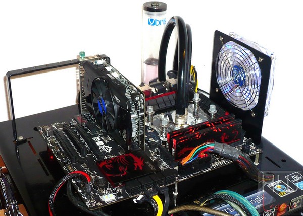 021-amd-a10-7800-kaveri-configurazione-dual-graphics