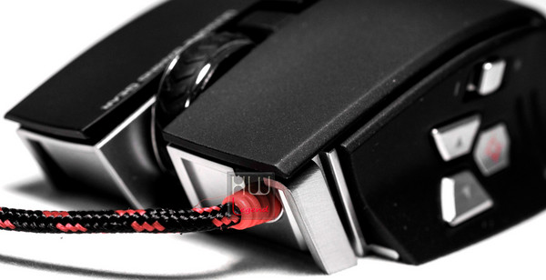 Bloody_ZL5A_Sniper_Gaming_mouse_-_Uno_sguardo_da_vicino_-7