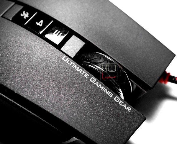 Bloody_ZL5A_Sniper_Gaming_mouse_-_Uno_sguardo_da_vicino_-_4