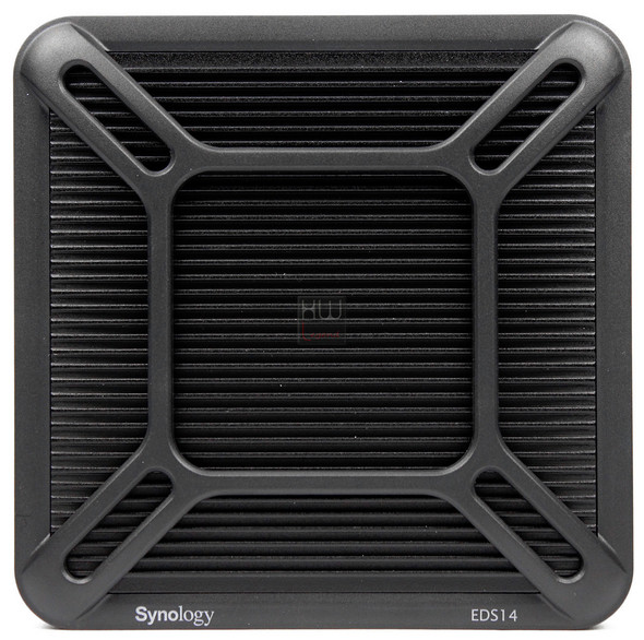 synology_eds14_nas_superiore