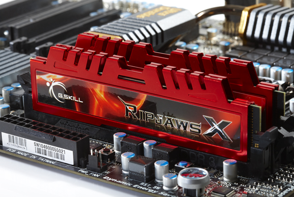 003-gskill-ripjawsx-2133c9-intro-famiglia-ripjawsx