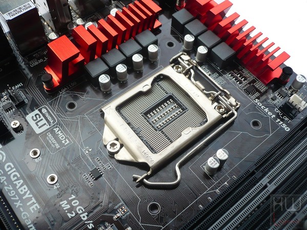 029-gigabyte-z97-foto-scheda-zona-socket