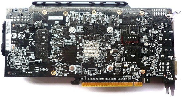 032-gigabyte-r9-285-foto-scheda-retro