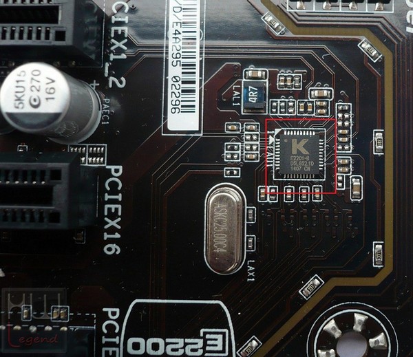 040b-gigabyte-z97-foto-scheda-chip-rete-killer-e2200