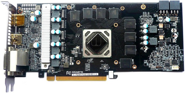 043-gigabyte-r9-285-foto-scheda-smontata
