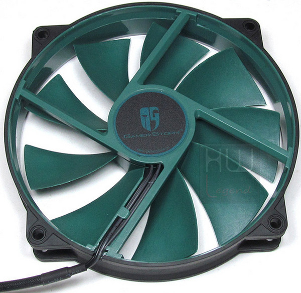 DeepCool_Gamer_Storm_Lucifer_-_Ventola_in_dotazione_e_sistema_di_montaggio_-_2