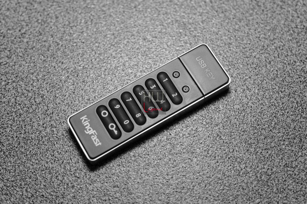 KingFast_U2_Security_Encrypted_USB_2.0_Flash_Drive_-_Confezione_-5