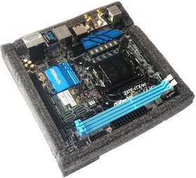 019-asrock-z97-foto-confezione-interno