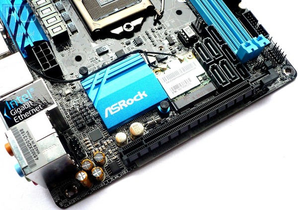 033-asrock-z97-foto-scheda-slot-espansione