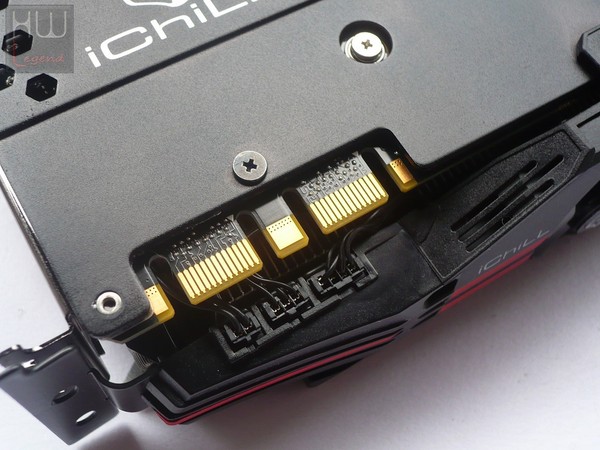 067-inno3d-gtx980-ichill-foto-scheda-connettori-sli