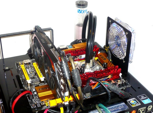 131-asrock-x99-oc-formula-foto-configurazione-prove