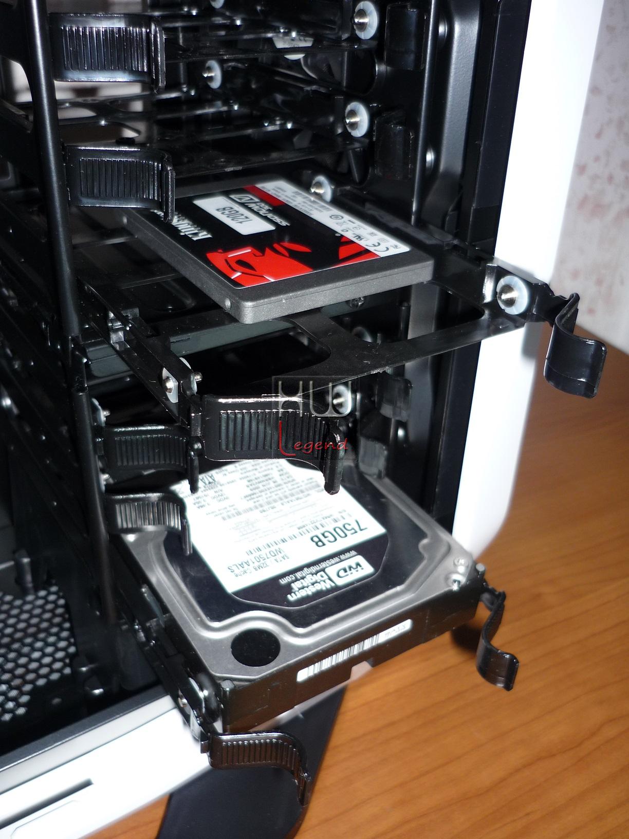 Corsair_Graphite_780T_-_Uno_sguardo_allinterno_-_7