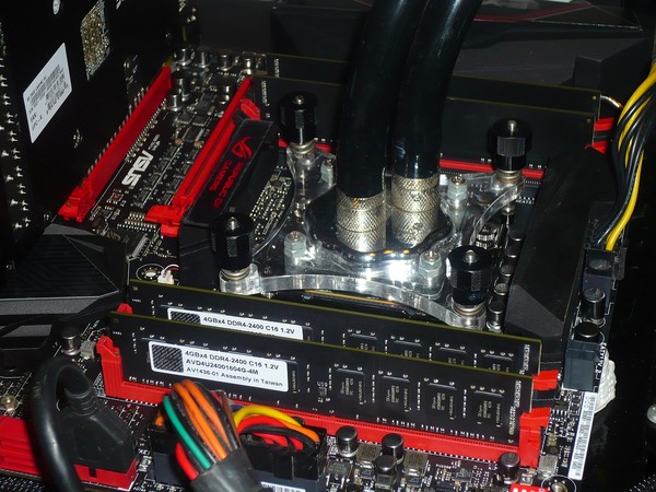 027-avexir-platinum-ddr4-foto-sistema-di-prova