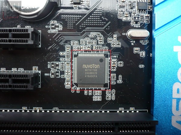 036-asrock-z97-foto-scheda-chip-monitoring-IO
