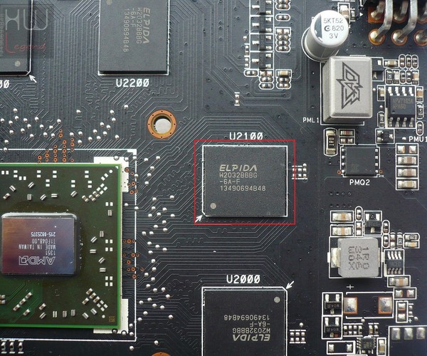 037-amd-r7-250x-foto-scheda-smontata-mem-gddr5