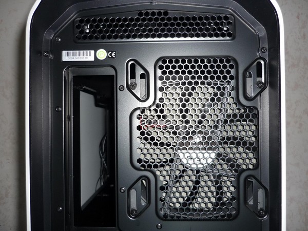 Corsair_Graphite_780T_-_Uno_sguardo_allesterno_-_17