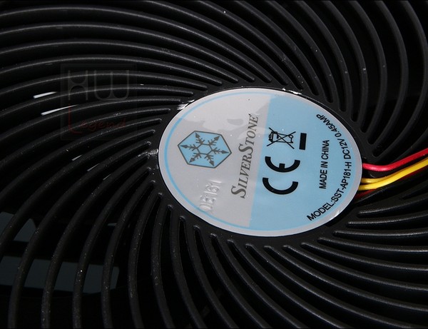 Silverstone_Raven_RV05_-_Analisi_ventole_e_gestione_dei_flussi_daria_-_2ok