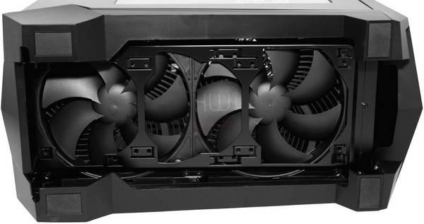 Silverstone_Raven_RV05_-_Uno_sguardo_allesterno_-_21a