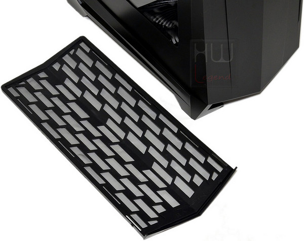 Silverstone_Raven_RV05_-_Uno_sguardo_allesterno_-_8