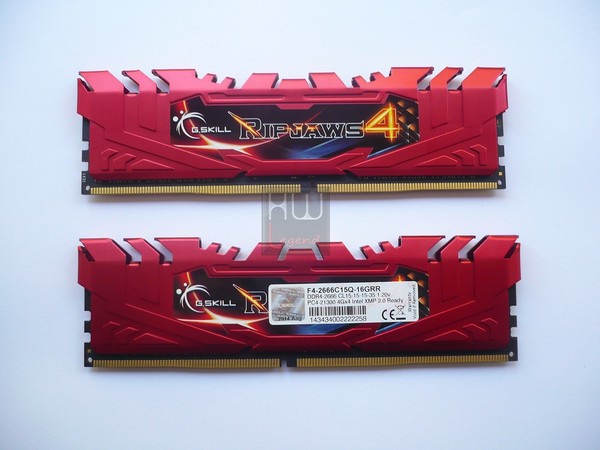 007-gskill-ripjaws4-ddr4-foto-moduli
