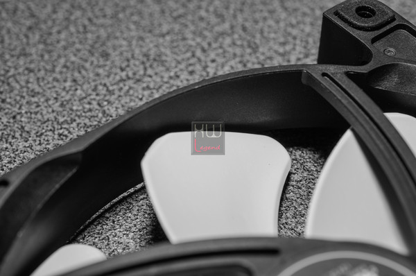 NZXT_Kraken_X31_X41_e_X61_-Ventole_e_pasta_termica_-_12