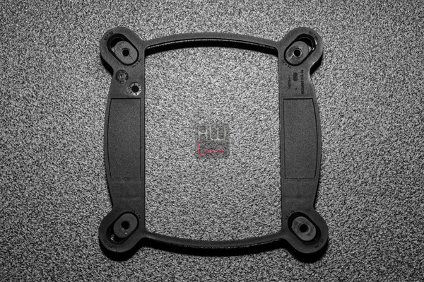 NZXT_Kraken_X31_X41_e_X61_-_Montaggio_e_Applicazione_pasta_termica_-_1