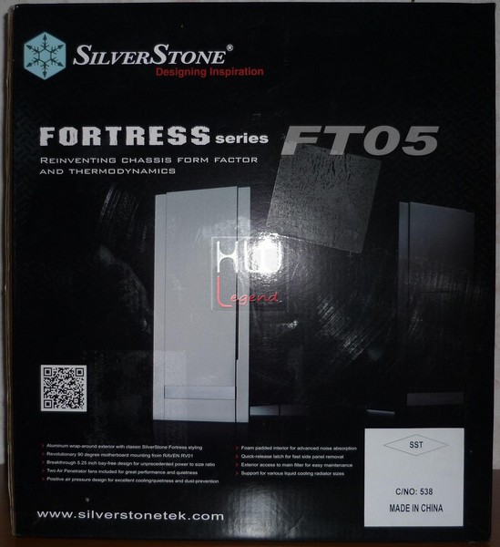 SilverStone_Fortress_FT_05_-_Packaging_e_Bundle