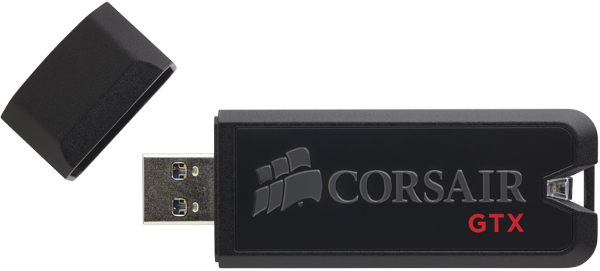 Corsair_Flash_Voyager_GTX_-_1