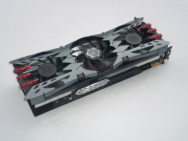 048-inno3d-gtx960-ichill-foto-scheda-fronte-varie