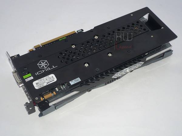 055-inno3d-gtx960-ichill-foto-scheda-retro-varie